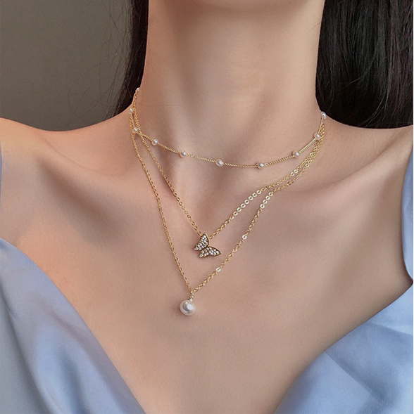 Multilayer Pearl Butterfly Necklace - ChicaLux