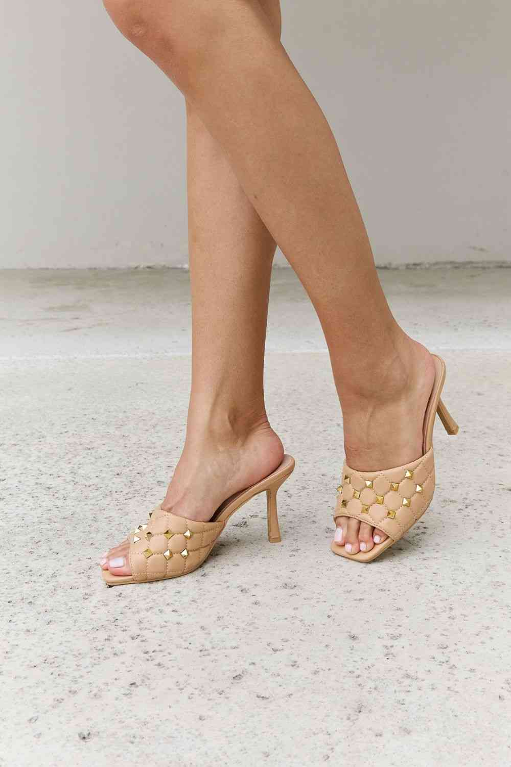 Forever Link Square Toe Quilted Mule Heels in Nude - ChicaLux